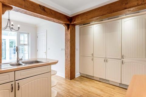 3 bedroom townhouse to rent, St Martins Lane, Beckenham, BR3