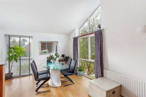 undefined, Gainsborough Drive, Ascot