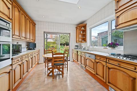 undefined, Windmill Road, Ealing
