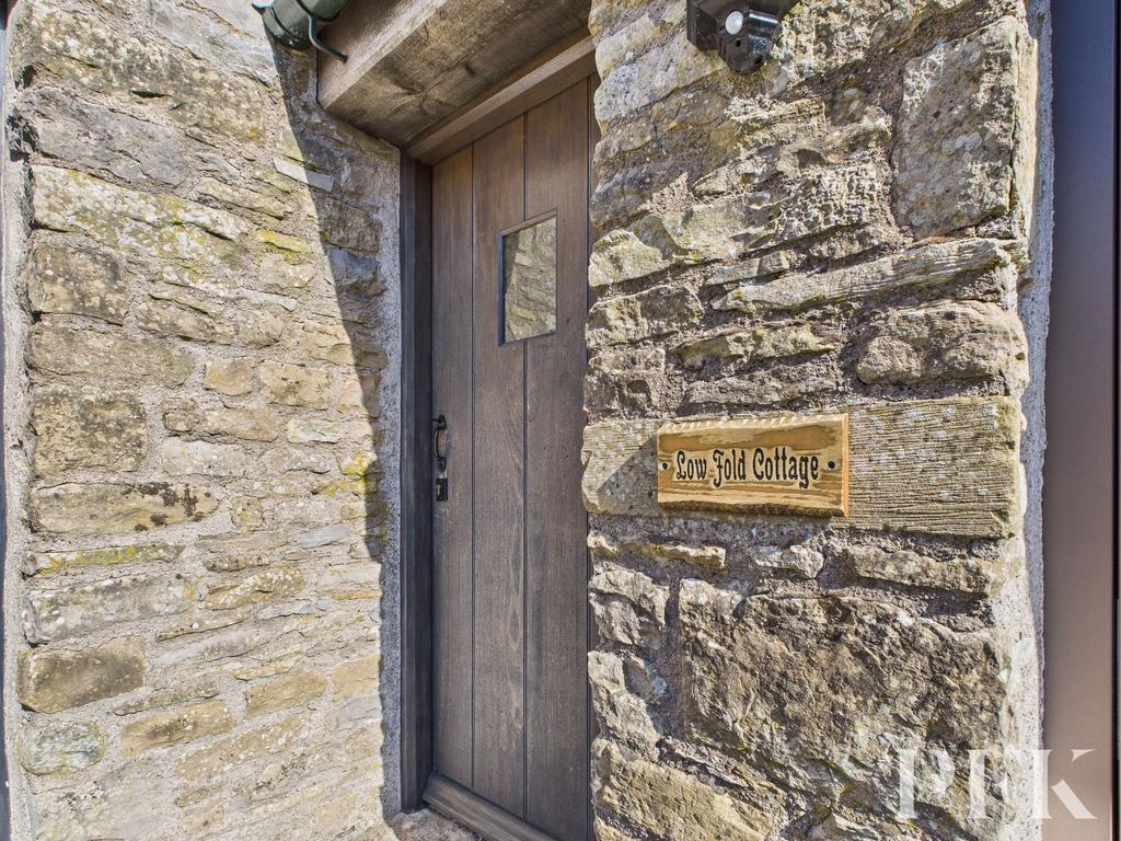 Low Fold Annexe