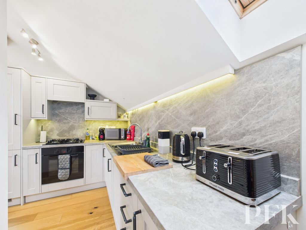 Low Fold Annexe- Kitchen