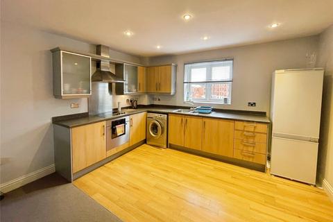 2 bedroom flat for sale, Manor Gardens Close, Leicestershire LE11
