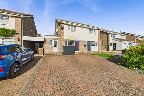 undefined, Knapton Close, Chelmsford CM1