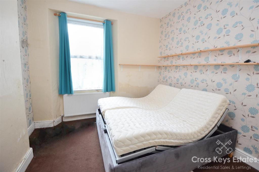 Dining Room/Bedroom