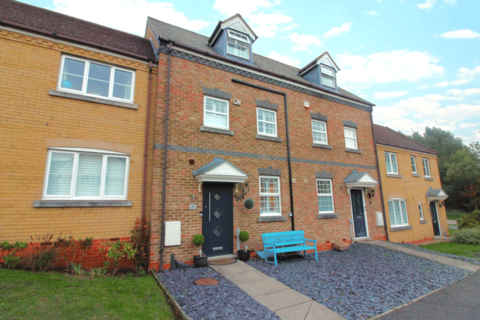Kingfisher Road, Shefford, SG17