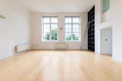 2 bedroom apartment to rent, Thackeray Road, Battersea, London, SW8