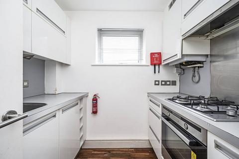 2 bedroom flat to rent, Elizabeth Mews, Bethnal Green, London, E2