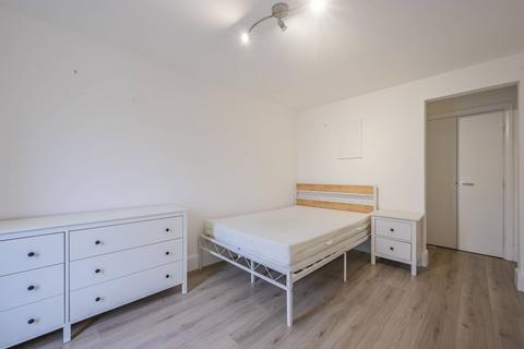 undefined, Durward Street, Whitechapel, London, E1