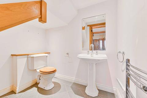 4 bedroom house to rent, Chislehurst Road, Bromley, Chislehurst, BR7