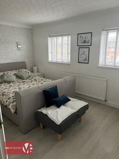 82 Beechfield Walk, Waltham Abbey, EN9 3AA