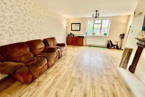 undefined, Leicester Close, Kettering