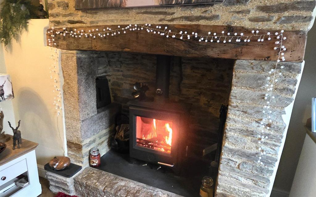 Fireplace.jpg