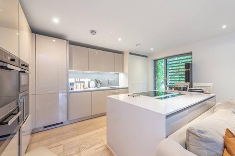 3 bedroom flat for sale, Penrose Gardens, Hampstead, London, NW3