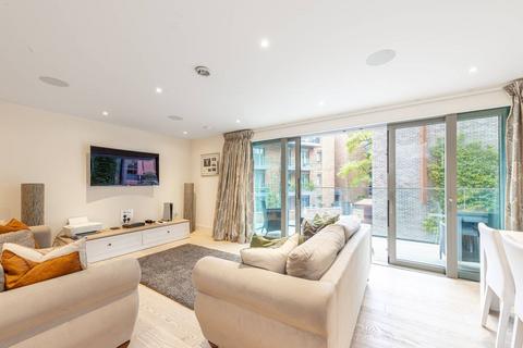 3 bedroom flat for sale, Penrose Gardens, Hampstead, London, NW3