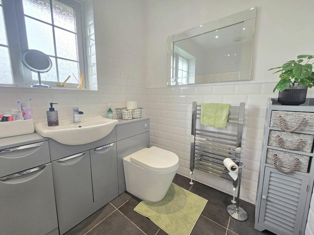 Bathroom 2