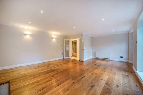 4 bedroom flat to rent, Buckland Crescent, Hampstead, London, NW3