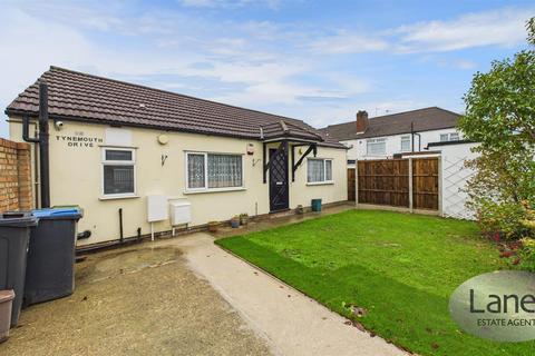 undefined, Tynemouth Drive, Enfield, EN1