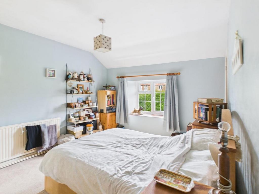 CAM04169 G0-PR0151-STILL011.jpg