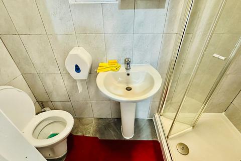 Studio to rent, ALL BILLS IN | BEAUTIFUL STUDIO FLAT | AVAILABLE NOW , London E11