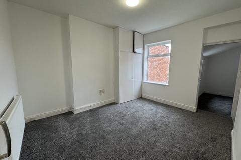 3 bedroom terraced house for sale, Keldgate, Beverley, HU17 8HY
