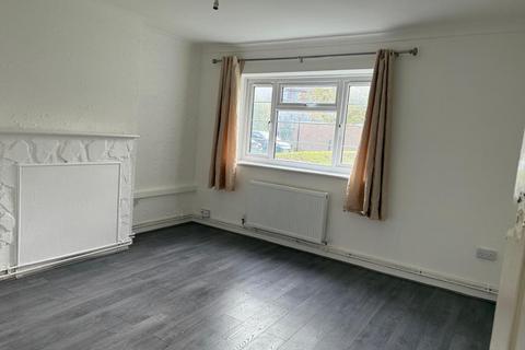 2 bedroom flat to rent, Ernest Street, London, E1