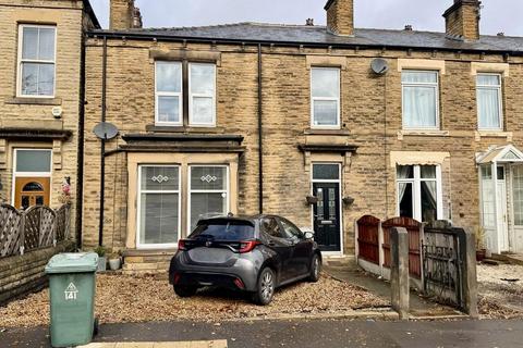 4 bedroom house to rent, Wakefield Road, Dewsbury