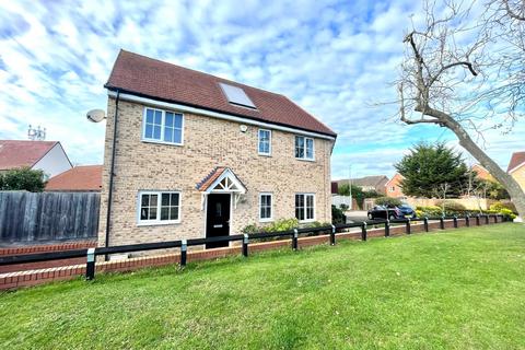 2 bedroom semi-detached house for sale, Cheapside West, Rayleigh, Essex, SS6