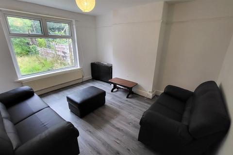 undefined, Mornington Crescent, Manchester M14