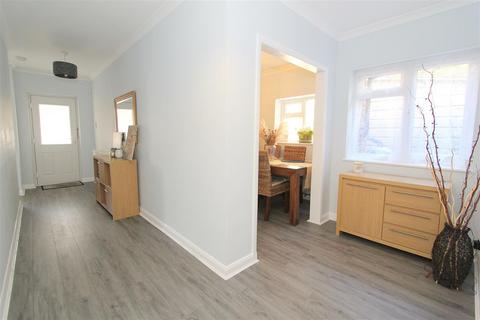 undefined, Chalgrove Road, Sutton SM2