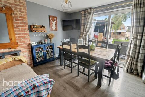undefined, Uffington Avenue, Lincoln