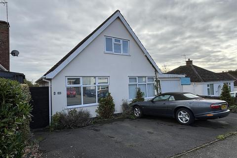 4 bedroom detached bungalow for sale, Woodbank Road, Groby, Leicester