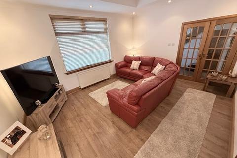undefined, Lochleven Road, Lochore, KY5