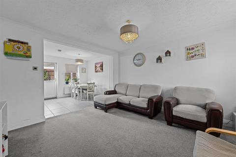 undefined, Hartland Avenue, Milton Keynes MK4