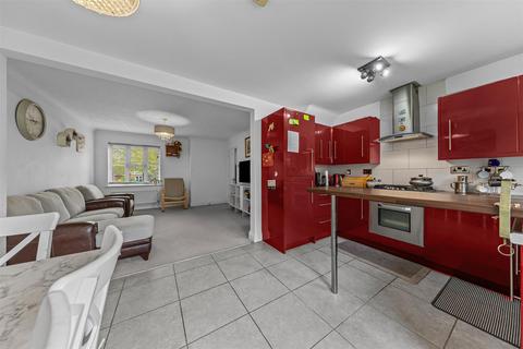 3 bedroom detached house for sale, Hartland Avenue, Milton Keynes MK4