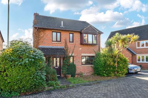 3 bedroom detached house for sale, Harvest Close, Winchester, SO22