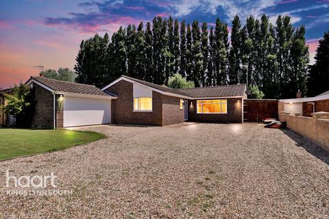 4 bedroom detached bungalow for sale, School Road, Tilney High End