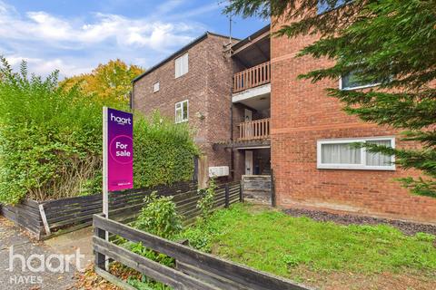 undefined, Maple Road, Hayes