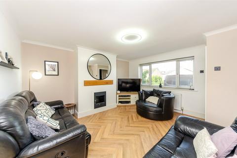 4 bedroom semi-detached house for sale, Ffordd Cynan, Bangor, Gwynedd, LL57