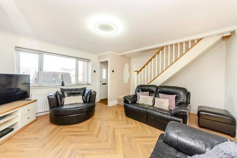 4 bedroom semi-detached house for sale, Ffordd Cynan, Bangor, Gwynedd, LL57