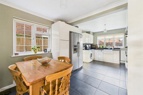 undefined, Cobbetts Mead, Haywards Heath, RH16