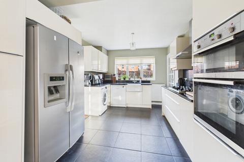 undefined, Cobbetts Mead, Haywards Heath, RH16