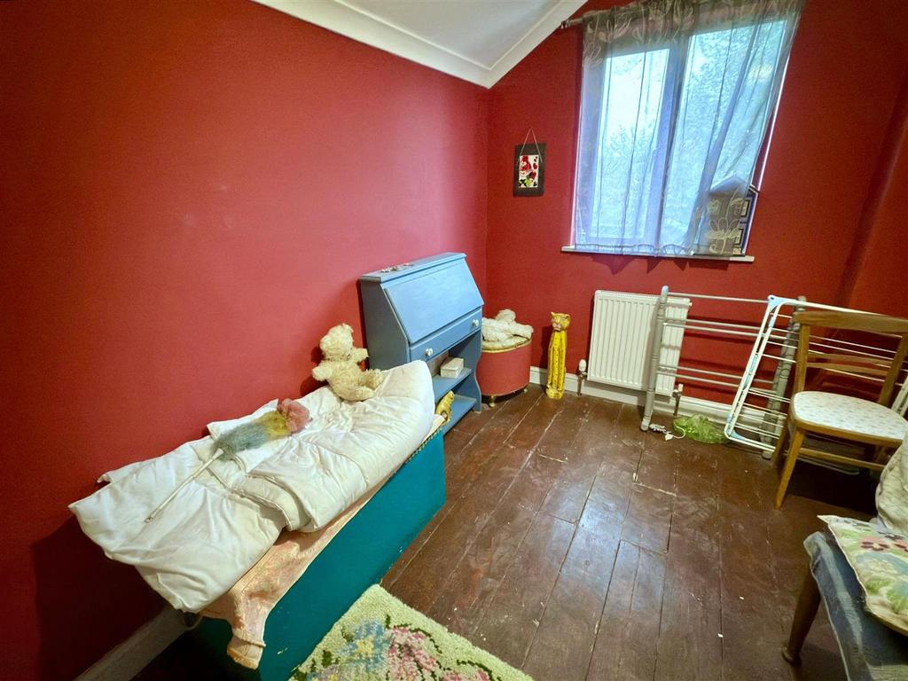 BED 3.jpg