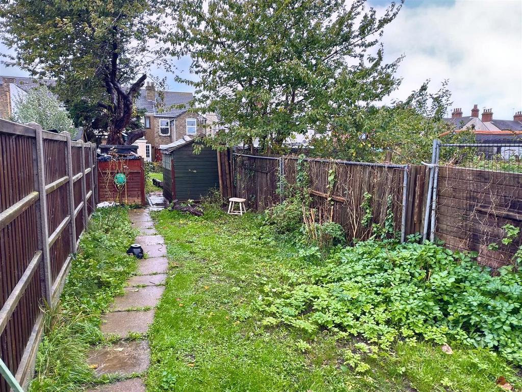 BACK GARDEN.jpg