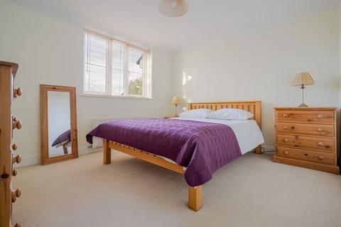 1 bedroom flat for sale, Green Lane, Windsor