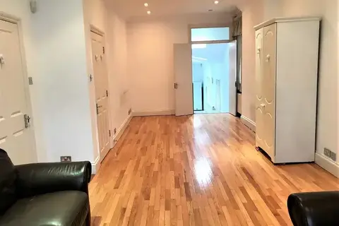 undefined, Johns Avenue, London NW4