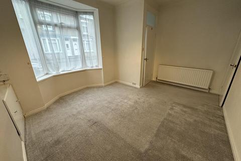 2 bedroom terraced house to rent, Marshall Street, Darlington