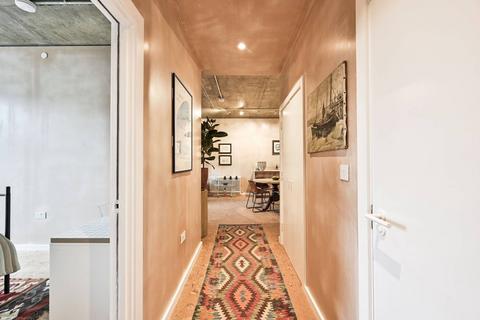 undefined, The Curve, Ladbroke Grove, London, W10