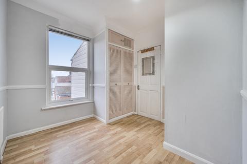 3 bedroom end of terrace house for sale, Mill Road, Hampshire PO16