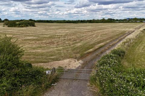 undefined, Land near Willersey