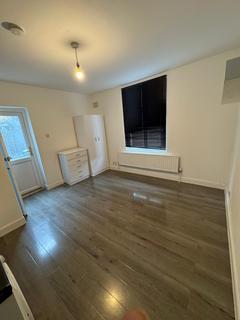undefined, London, W10 6QL